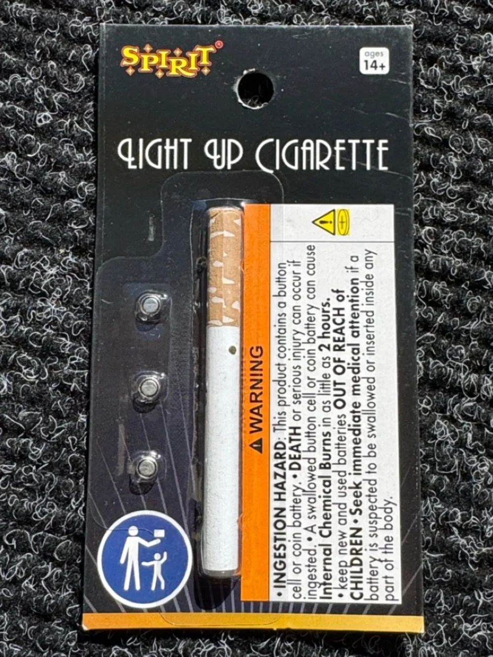 Light up cigarette - Picture 1 of 3